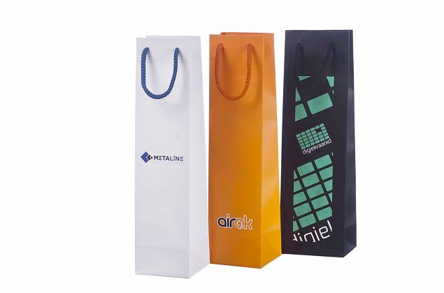 H�ndlagde vinposer