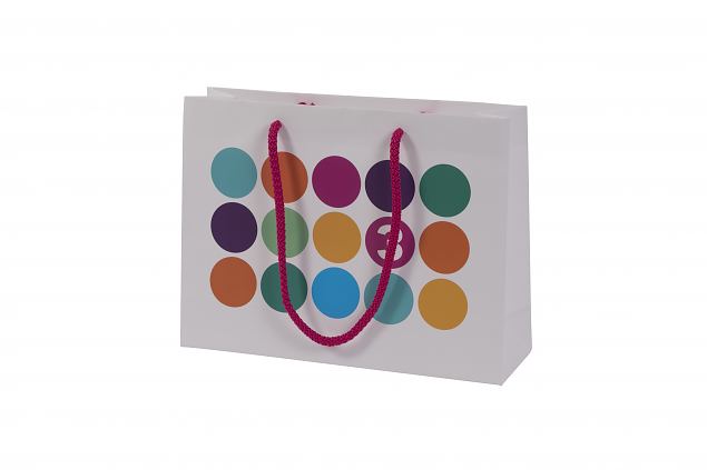 Br�nditud sangadega paberkotid sobivad h�sti reklaamikandjateks. N�gus paberkott lisab v��rtust �r